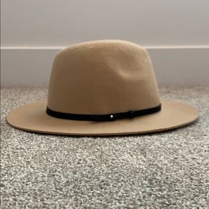 Banana Republic flat brim wool hat